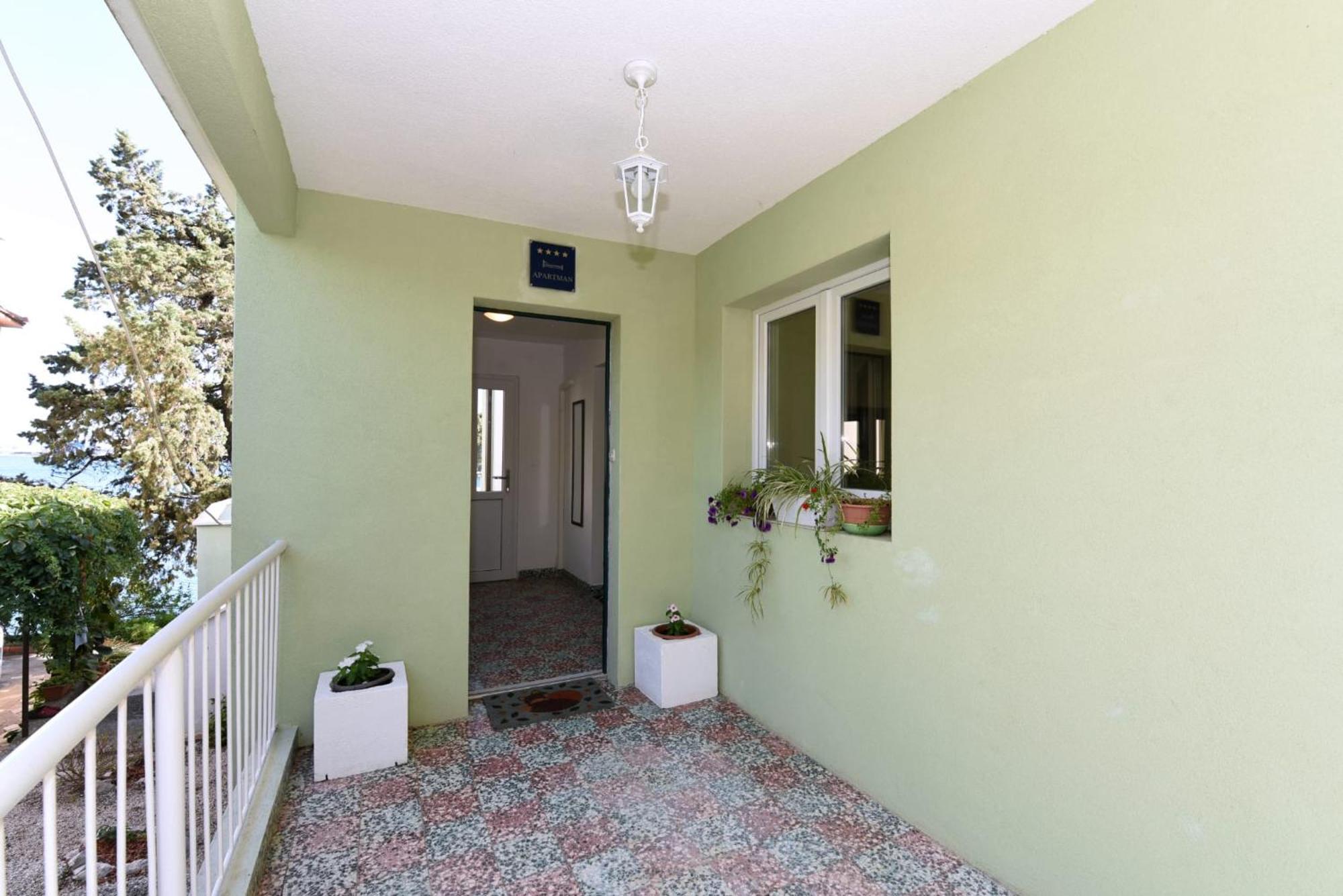 Apartment Happy Place Bacina ภายนอก รูปภาพ